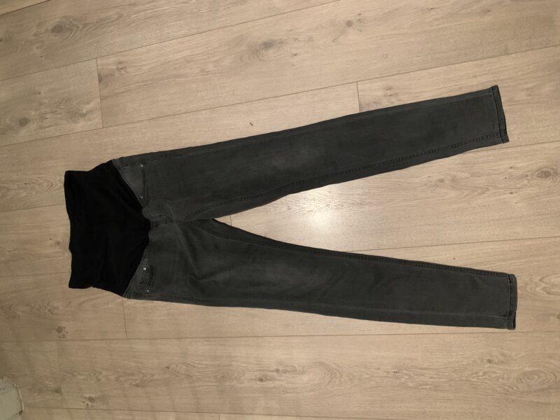 Maternity jeans
